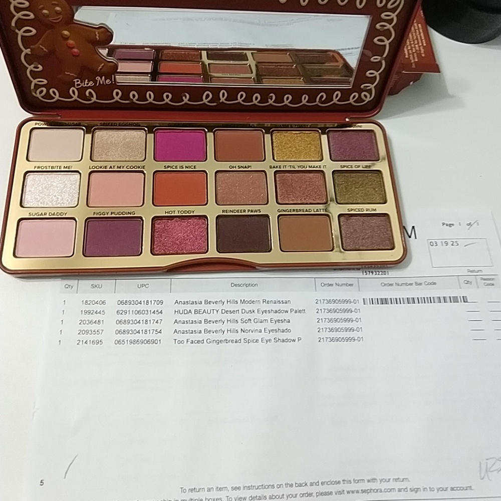 Too Faced Gingerbread Spice Eyeshadow Palette